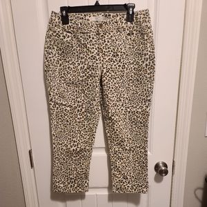 FINAL PRICE!Cato Leopard Crop Pants Sz 10 Like New